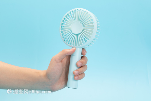 手持迷你小风扇 轻盈夏日，清凉随行